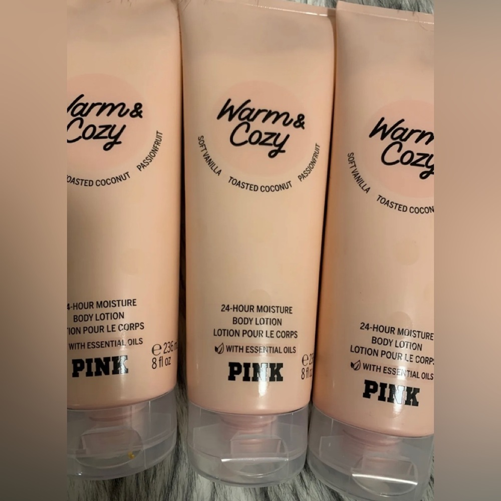 🌸Warm and cozy lotions set of 3 NWT😍 Pink Victoria’s Secret